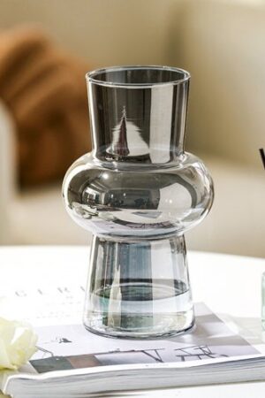 FLORERO CONICO CON ANILLO DE PERLADO